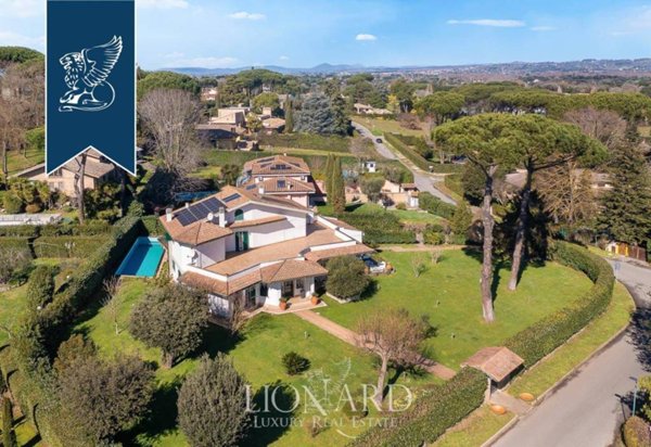 casa indipendente in vendita a Roma in zona Olgiata