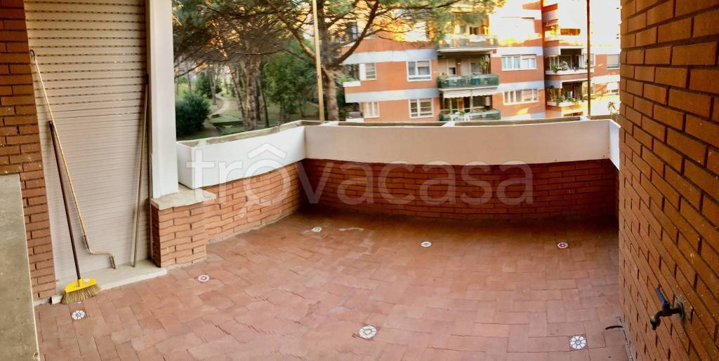 appartamento in vendita a Roma in zona EUR