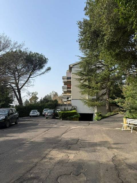 appartamento in vendita a Roma in zona Grottarossa
