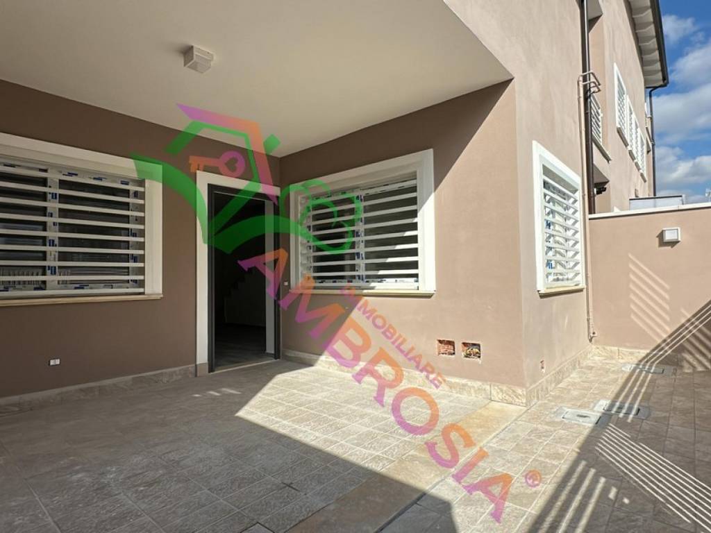 casa indipendente in vendita a Roma in zona Borghesiana