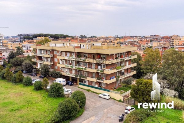appartamento in vendita a Roma in zona Aurelio