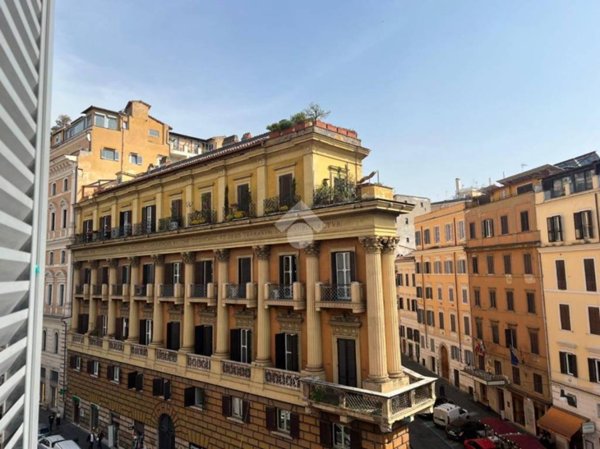 appartamento in vendita a Roma in zona Rione Monti/Campitelli