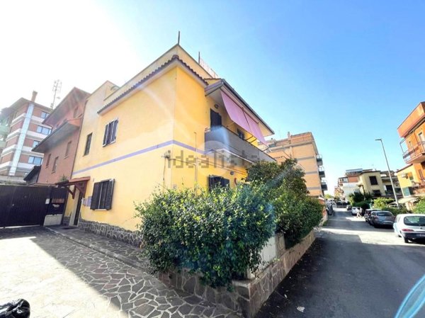 appartamento in vendita a Roma in zona Tor Vergata/Torrenova