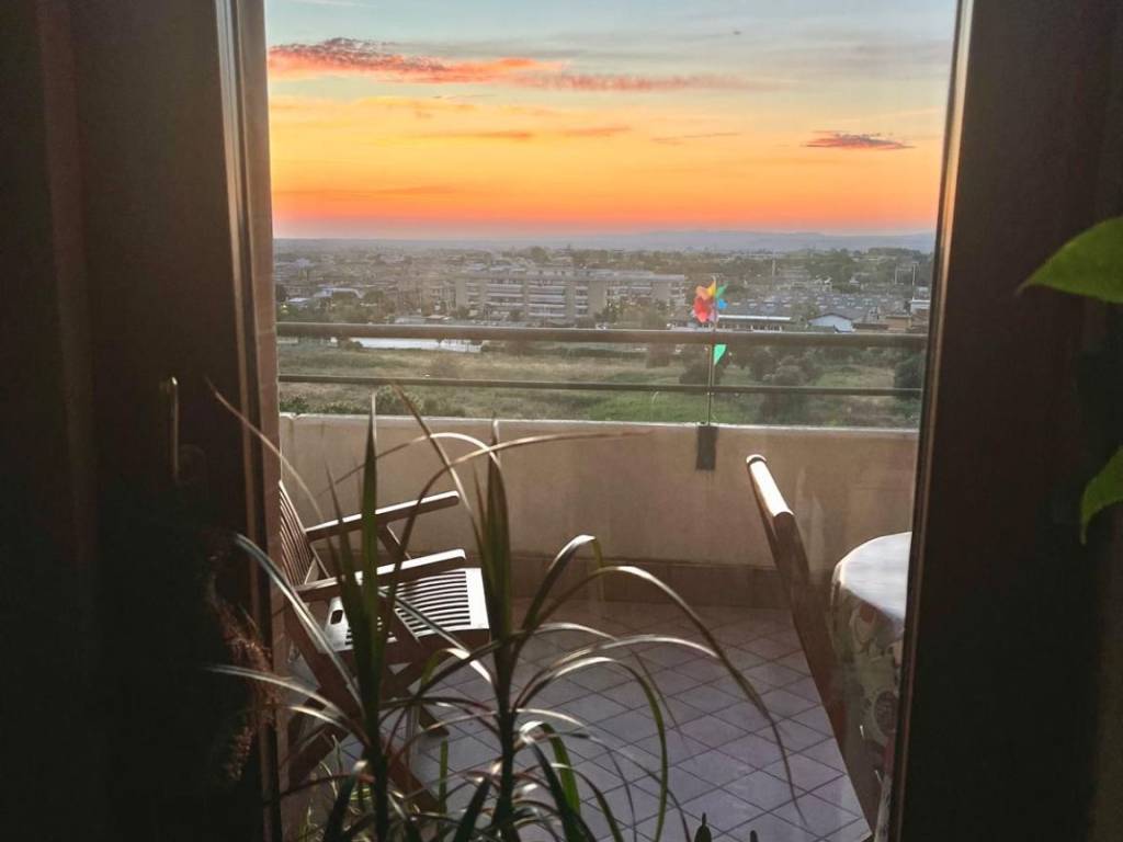 appartamento in vendita a Roma in zona Vitinia