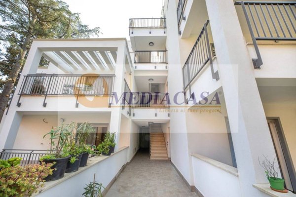 appartamento in vendita a Roma in zona Isola Farnese