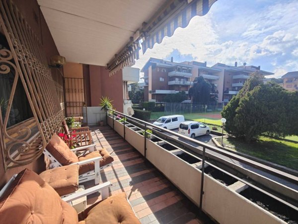 appartamento in vendita a Roma in zona Appio Claudio