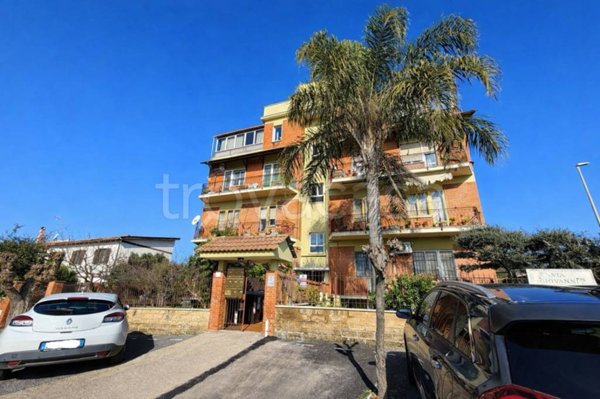 appartamento in vendita a Roma in zona Acilia