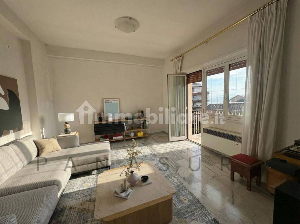 appartamento in vendita a Roma in zona Labaro