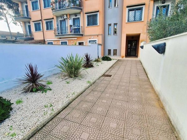 appartamento in vendita a Roma in zona Casal Palocco
