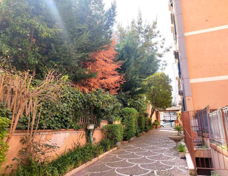appartamento in vendita a Roma in zona Gianicolense