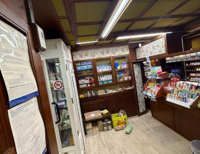 negozio in vendita a Roma in zona Trieste