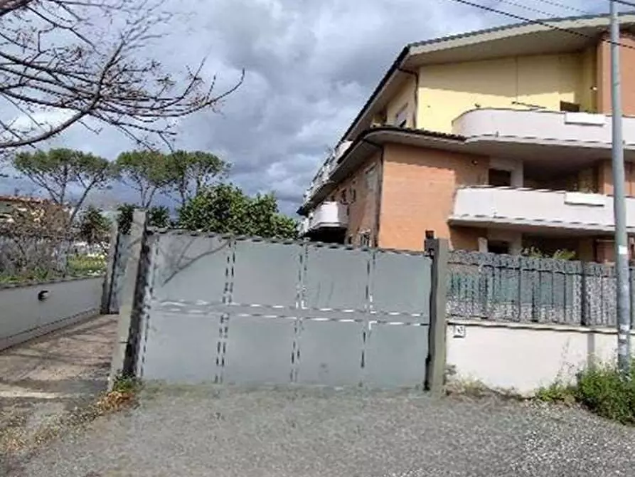 appartamento in vendita a Roma in zona Finocchio