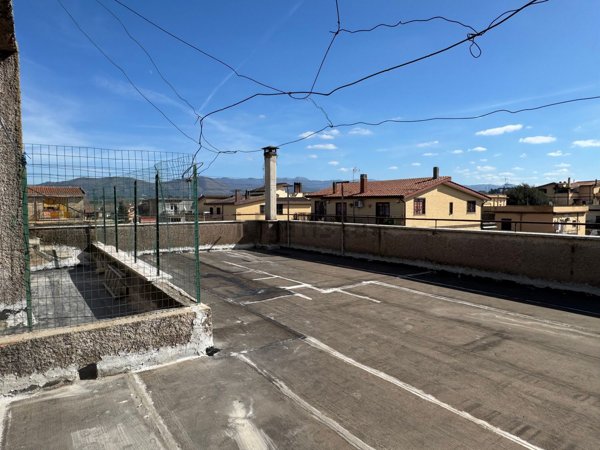 appartamento in vendita a Roma in zona Giardini di Corcolle