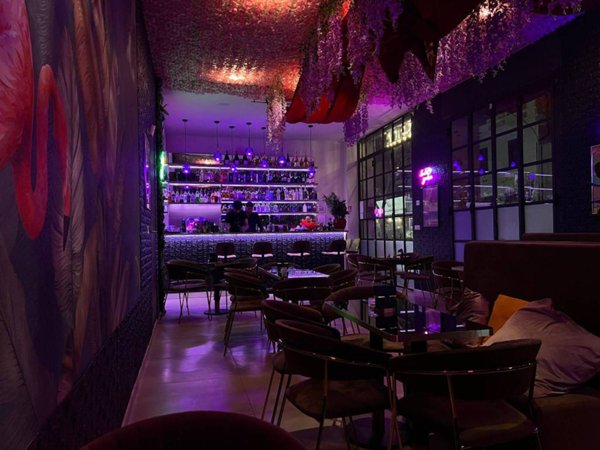 negozio in vendita a Roma in zona Ostiense