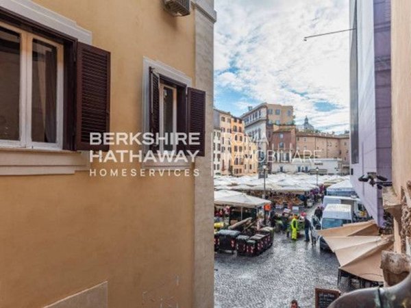 appartamento in vendita a Roma in zona Rione Regola