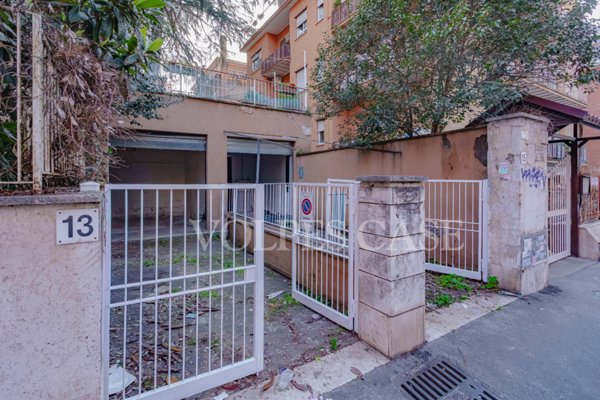locale di sgombero in vendita a Roma in zona Primavalle