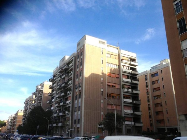 appartamento in vendita a Roma in zona Ardeatino