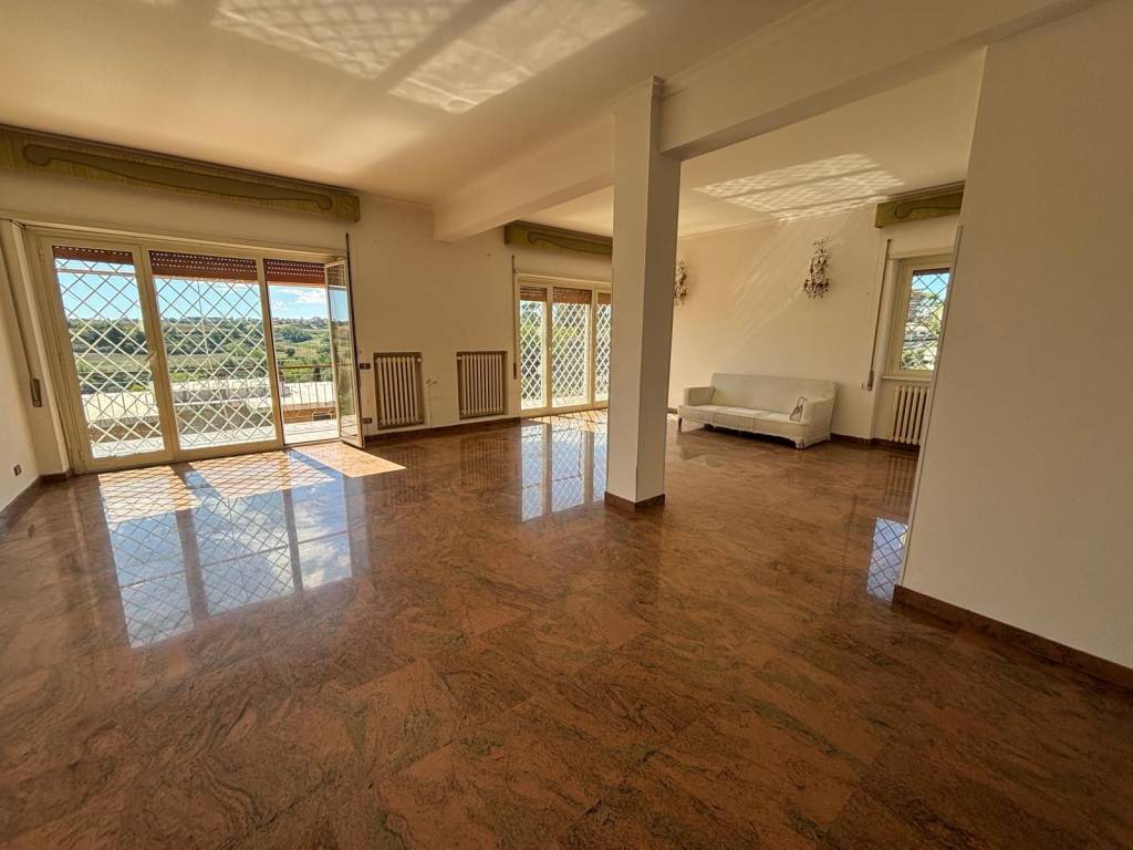 casa indipendente in vendita a Roma in zona Tor di Quinto