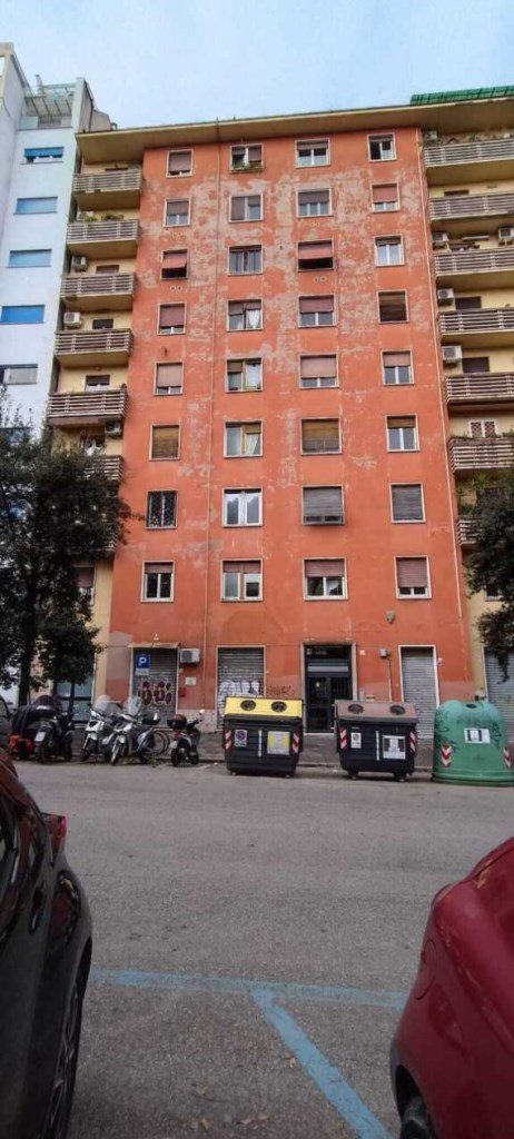 appartamento in vendita a Roma in zona Appio Latino