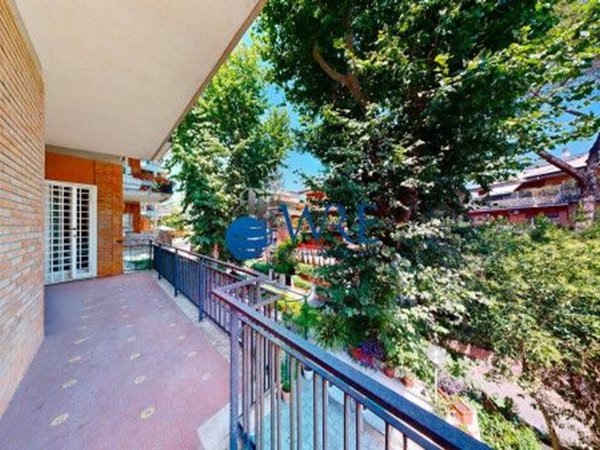 appartamento in vendita a Roma in zona Tor di Quinto