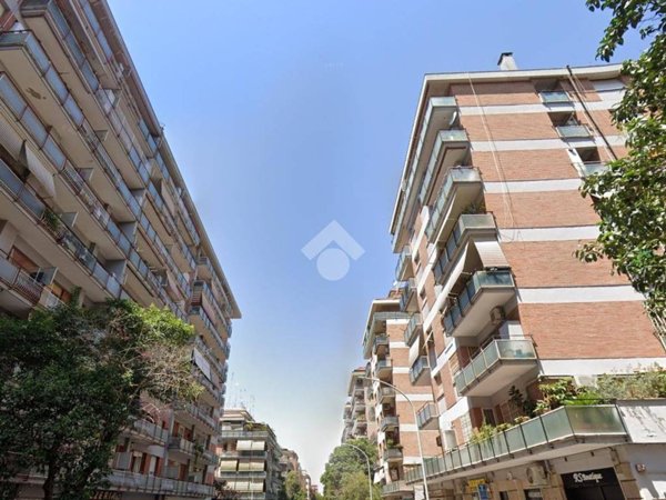 appartamento in vendita a Roma in zona Appio Claudio