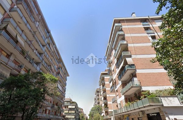 appartamento in vendita a Roma in zona Appio Claudio