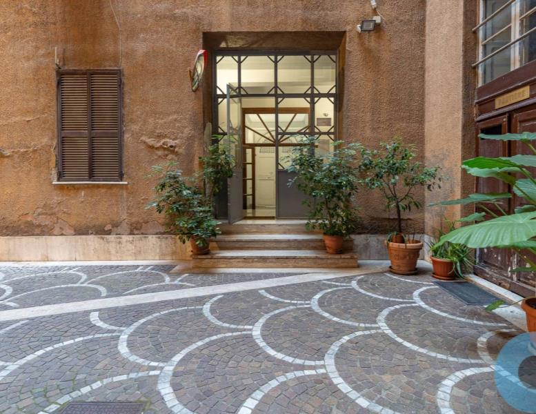 appartamento in vendita a Roma in zona Rione Prati