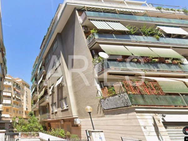 appartamento in vendita a Roma in zona Gianicolense