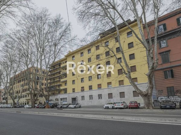 appartamento in vendita a Roma in zona Testaccio