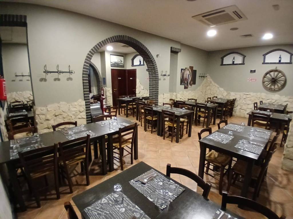 negozio in vendita a Roma in zona Monte Sacro/Talenti