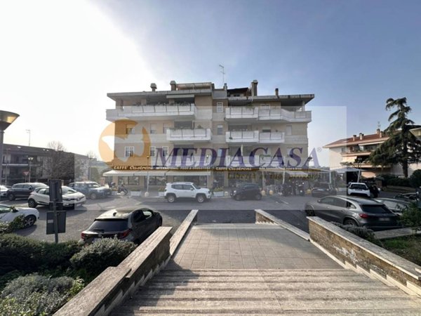 appartamento in vendita a Roma in zona Tor di Quinto