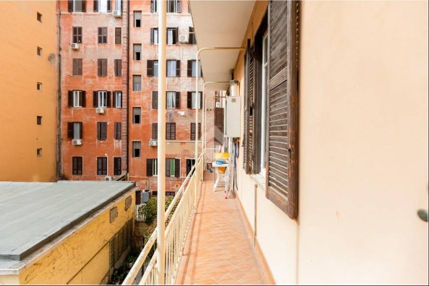 appartamento in vendita a Roma in zona Tuscolano