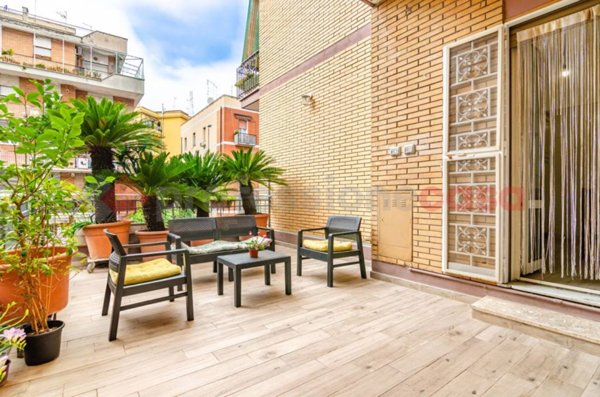 appartamento in vendita a Roma in zona Prenestino-Centocelle