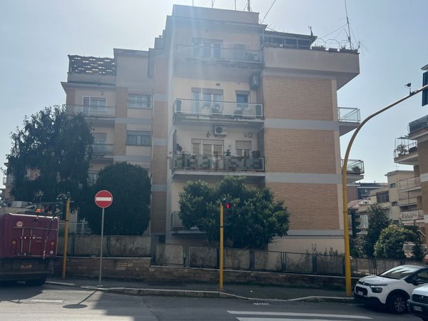 appartamento in vendita a Roma in zona Primavalle