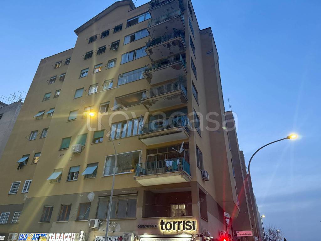 appartamento in vendita a Roma in zona Don Bosco