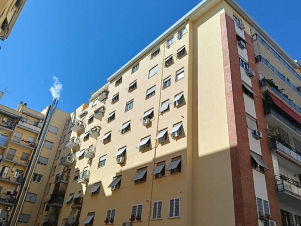 appartamento in vendita a Roma in zona Appio Latino