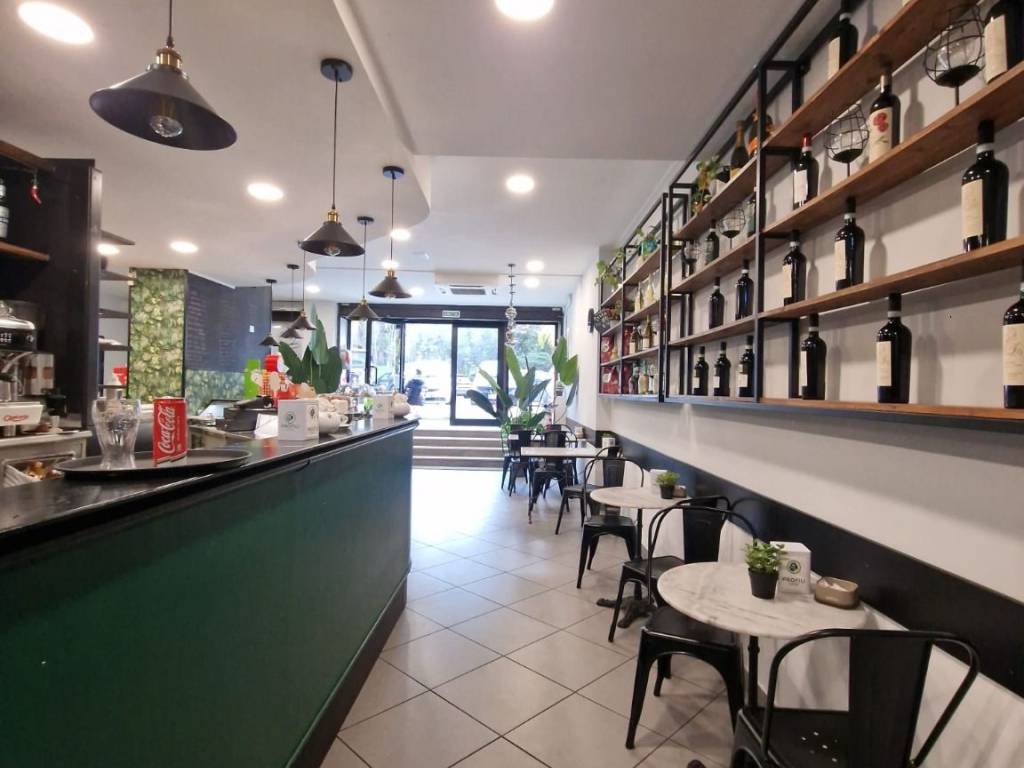negozio in vendita a Roma in zona Giuliano Dalmata