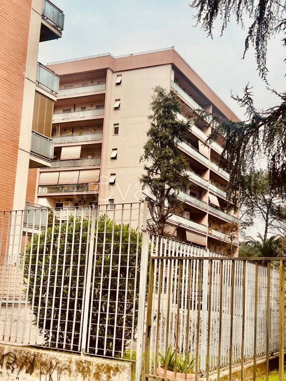 appartamento in vendita a Roma in zona Torre Maura