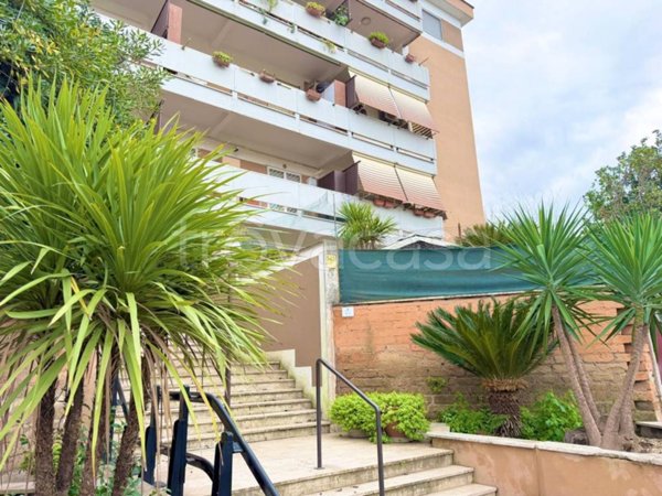 appartamento in vendita a Roma in zona Portuense