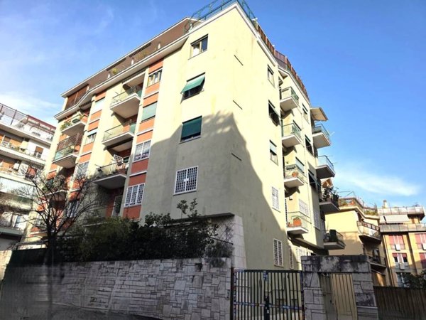 appartamento in vendita a Roma