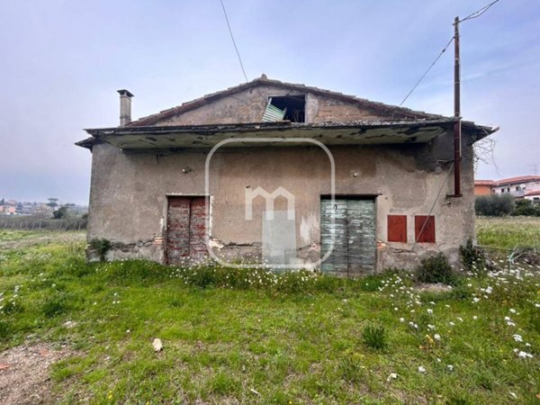 casa indipendente in vendita a Roma in zona Borghesiana