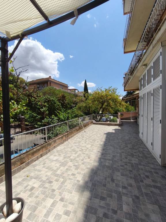 appartamento in vendita a Roma in zona Monte Sacro/Talenti