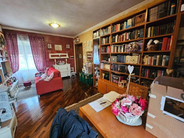 appartamento in vendita a Roma in zona Prenestino-Centocelle