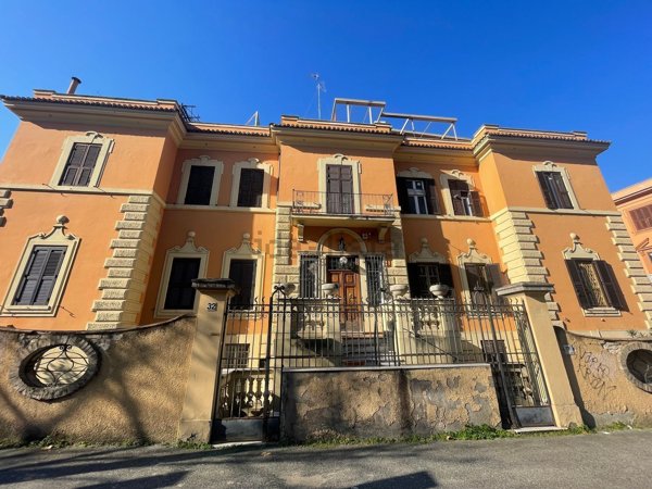appartamento in vendita a Roma in zona Nomentano