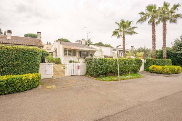 casa indipendente in vendita a Roma in zona Olgiata