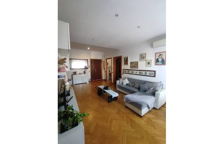 appartamento in vendita a Roma in zona Romanina