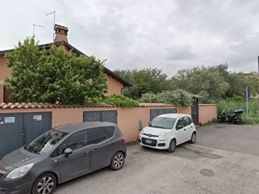 casa indipendente in vendita a Roma