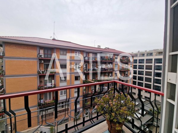 appartamento in vendita a Roma in zona Ardeatino