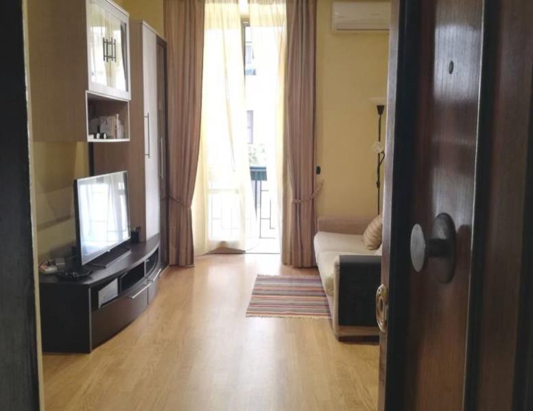 appartamento in vendita a Roma in zona Appio Latino