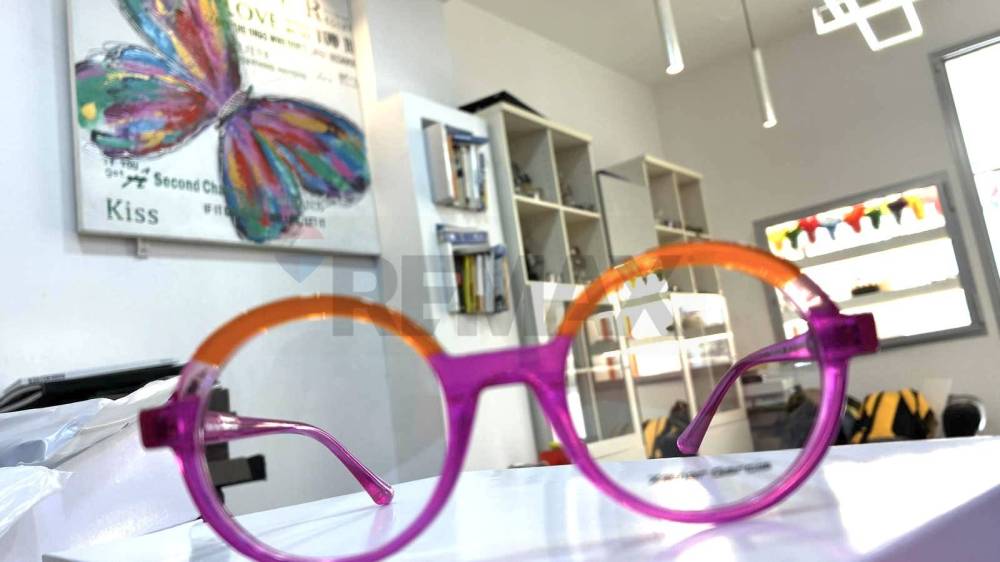 negozio in vendita a Roma in zona Tuscolano